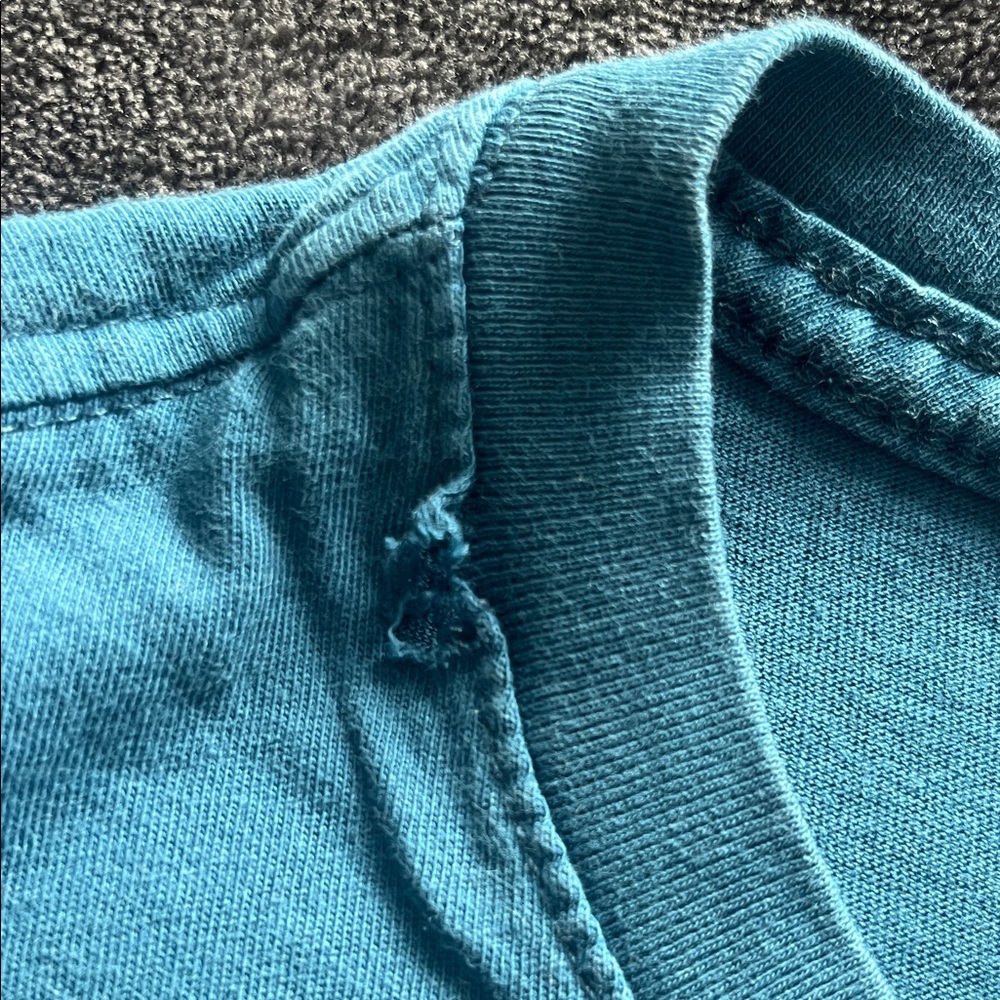 Nike Men's Teal Swoosh Logo Short Sleeve Tee - Picture 3 of 4